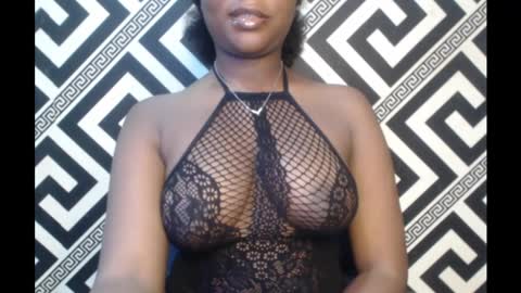 Snapshot of ebony_sexy_queen chatting on February 21, 2025, 8:18 am Racheal online show from February 21, 2025, 8:18 am