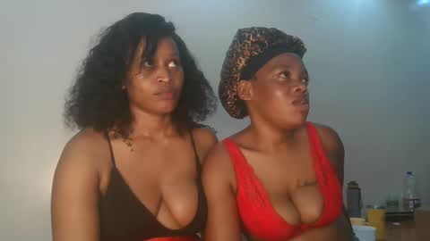 Ebony squiter online show from December 13, 2025, 8:14 pm