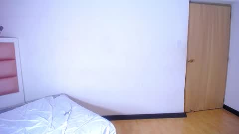 Snapshot of ebony_sugar_mommy chatting on October 22, 2025, 9:20 am MILENA online show from October 22, 2025, 9:20 am