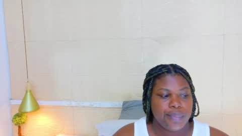 Snapshot of ebony_sugar_mommy chatting on June 10, 2026, 2:23 am MILENA online show from June 10, 2026, 2:23 am