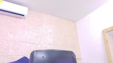 Snapshot of ebony_sugar_mommy chatting on July 5, 2026, 4:36 pm MILENA online show from July 5, 2026, 4:36 pm