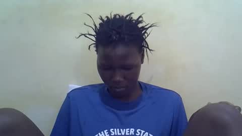 ebony_vanillah online show from February 12, 2026, 10:43 am