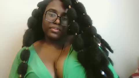 Snapshot of ebonybigtitqueen3 chatting on November 14, 2025, 7:23 pm ebonybigtitqueen3 online show from November 14, 2025, 7:23 pm