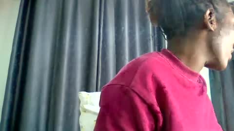 Snapshot of ebonyboutilicious chatting on June 19, 2026, 9:35 am Loreina online show from June 19, 2026, 9:35 am