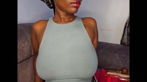 Ebony Melanie online show from October 3, 2025, 11:46 pm