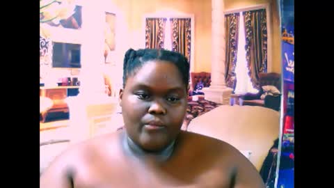 ebonyhotbuns4u2luv online show from January 30, 2025, 6:54 pm