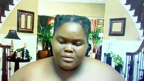 ebonyhotbuns4u2luv online show from February 9, 2025, 6:43 am