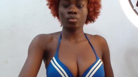 Snapshot of ebonypetiti chatting on March 15, 2026, 11:55 pm queen online show from March 15, 2026, 11:55 pm