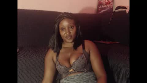 ebonyshiks online show from March 31, 2026, 4:02 am