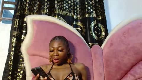 ebonyxxbabe online show from December 14, 2025, 12:21 pm