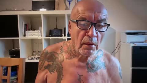 eddelmar online show from January 13, 2026, 7:57 am