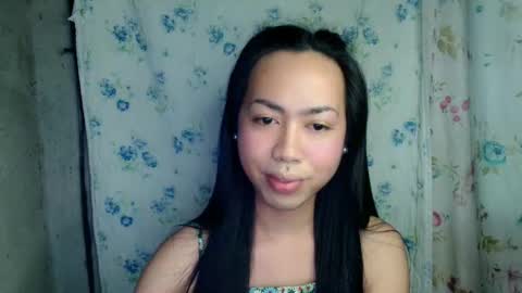 eddfox001 online show from May 30, 2026, 7:38 am