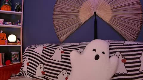 Snapshot of eddieds chatting on October 20, 2025, 2:56 am Eddie online show from October 20, 2025, 2:56 am