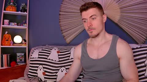 Snapshot of eddieds chatting on October 27, 2025, 3:32 am Eddie online show from October 27, 2025, 3:32 am