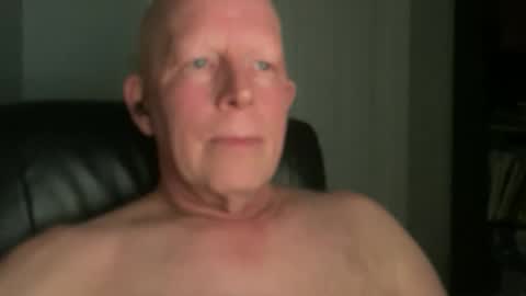 Snapshot of eddygl1968 chatting on March 4, 2025, 3:00 am Eddy online show from March 4, 2025, 3:00 am