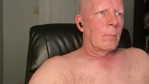 Snapshot of eddygl1968 chatting on November 14, 2025, 5:39 am Eddy online show from November 14, 2025, 5:39 am