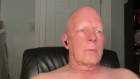 Eddy online show from November 19, 2025, 3:39 am