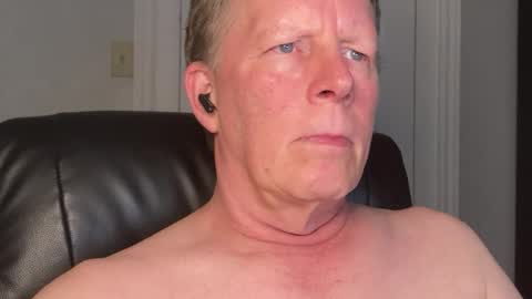 Snapshot of eddygl1968 chatting on August 7, 2026, 2:24 am Eddy online show from August 7, 2026, 2:24 am