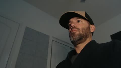 Snapshot of edge_masters chatting on January 20, 2025, 3:18 pm EdgeM online show from January 20, 2025, 3:18 pm