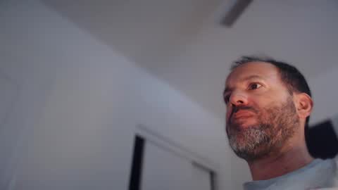 EdgeM online show from February 10, 2026, 12:26 am