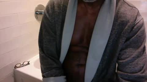 Dad online show from May 9, 2026, 1:49 pm