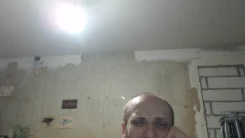 Snapshot of edifox chatting on January 31, 2025, 10:52 pm Alexander online show from January 31, 2025, 10:52 pm