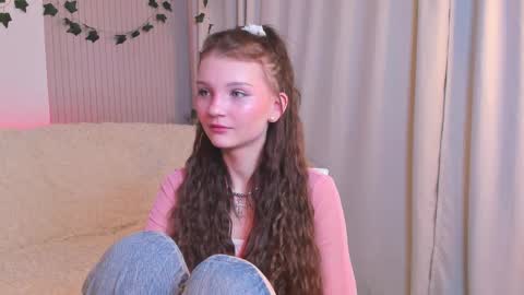 Snapshot of edithgalpin chatting on February 22, 2025, 12:27 am Lisa online show from February 22, 2025, 12:27 am