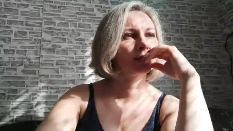 Snapshot of edithmanning chatting on February 26, 2025, 8:48 am edithmanning online show from February 26, 2025, 8:48 am