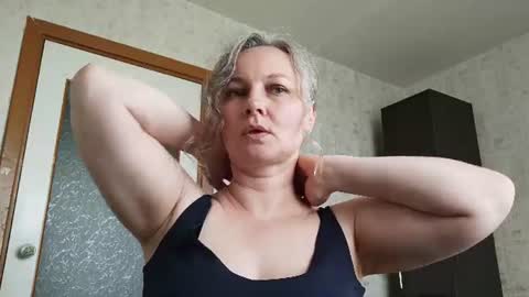 Snapshot of edithmanning chatting on June 11, 2026, 10:57 am edithmanning online show from June 11, 2026, 10:57 am