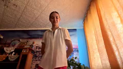 Annie online show from July 23, 2026, 5:16 am