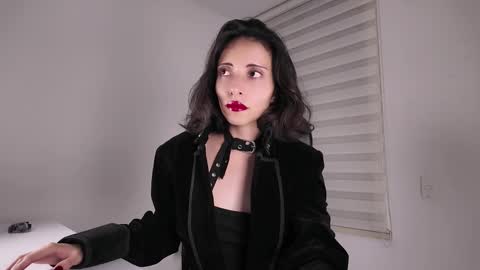 Snapshot of edranah chatting on October 30, 2025, 10:32 pm Edranah online show from October 30, 2025, 10:32 pm