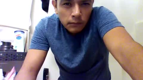 eduardo0084 online show from February 5, 2025, 4:16 am