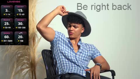 EDWARD CLARCK online show from December 4, 2024, 7:28 am