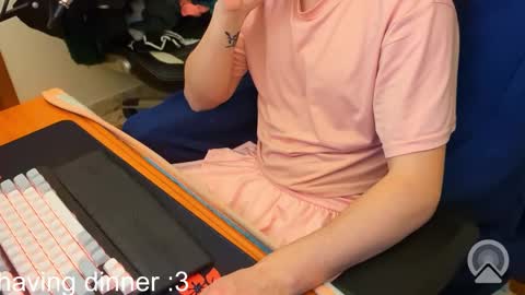 Alex online show from February 7, 2026, 10:13 pm