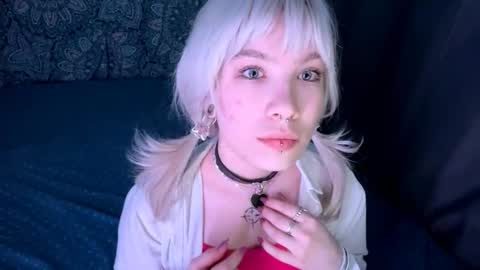 Rachel online show from December 3, 2025, 7:01 pm