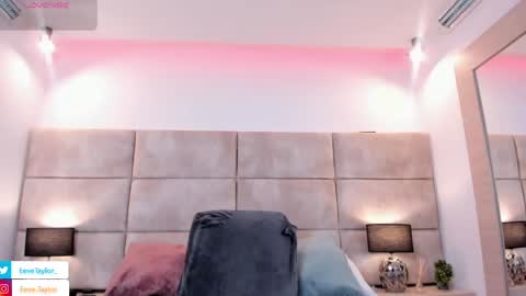 Snapshot of eevee_taylor chatting on June 6, 2026, 3:00 am Eevee online show from June 6, 2026, 3:00 am