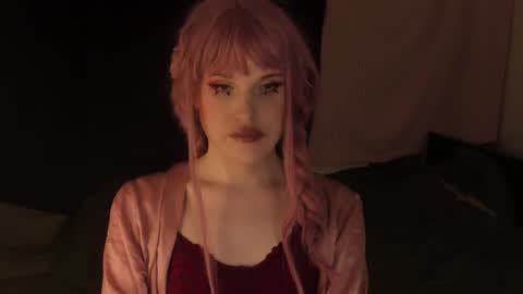 Snapshot of effiemur chatting on January 22, 2025, 7:03 am Effie Mur online show from January 22, 2025, 7:03 am