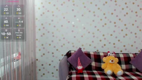 Effy online show from January 14, 2025, 8:41 am