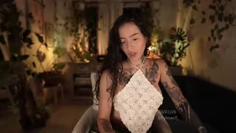 Effy online show from July 29, 2026, 1:26 am