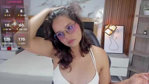 Snapshot of effystonnem chatting on September 26, 2025, 7:18 pm E F F Y online show from September 26, 2025, 7:18 pm