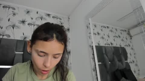 Snapshot of ehotloveaxxx chatting on February 18, 2025, 12:28 pm Valery online show from February 18, 2025, 12:28 pm