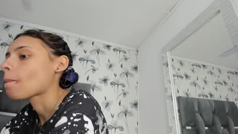 Snapshot of ehotloveaxxx chatting on February 27, 2025, 1:38 pm Valery online show from February 27, 2025, 1:38 pm