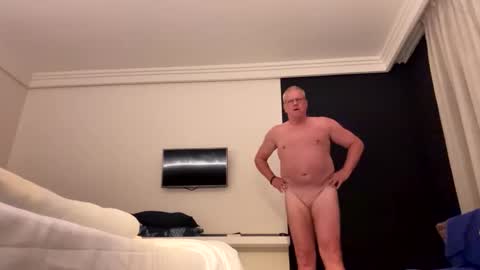 Snapshot of eichelhorn chatting on November 13, 2025, 1:26 am eichelhorn online show from November 13, 2025, 1:26 am