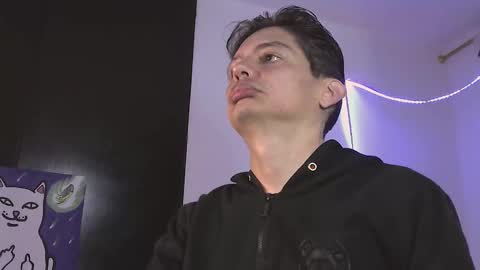 EIder online show from February 5, 2026, 3:33 am