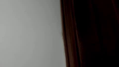 EIder online show from February 25, 2026, 3:27 am