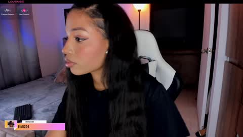 eimi   online show from January 7, 2025, 10:41 pm