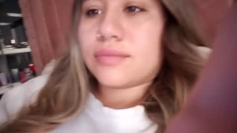 Snapshot of eimy_collin chatting on June 30, 2026, 4:52 pm EIMY MODEL INDEPENDENT online show from June 30, 2026, 4:52 pm