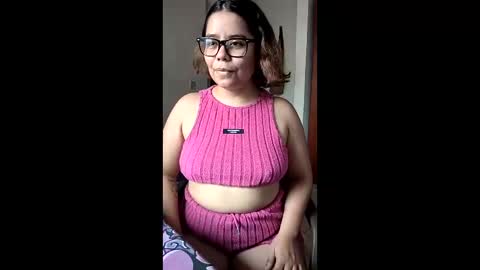 eimy_saenzz online show from March 5, 2026, 3:19 pm