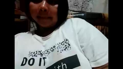 eirma7991 online show from January 17, 2026, 6:44 pm