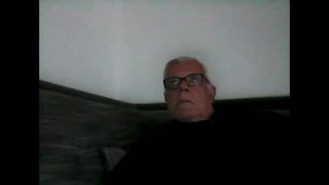 eisbaer1957 online show from May 8, 2026, 6:46 pm